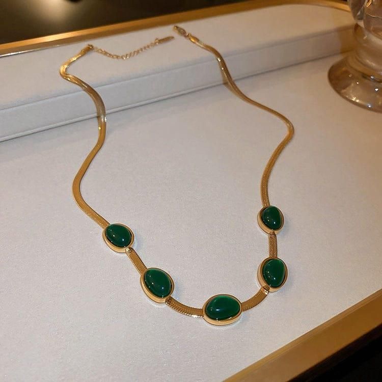 Timeless Beauty – Oval Green Crystal Necklace & Bracelet Set!